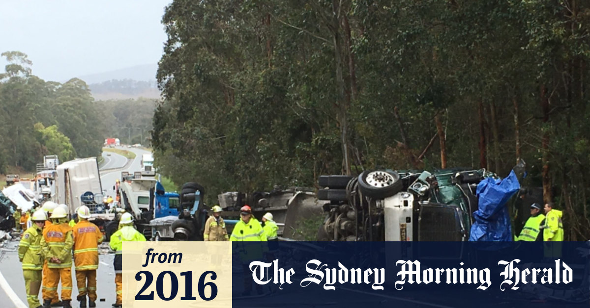 Trucks, car towing caravan in serious crash on Pacific Highway near Taree